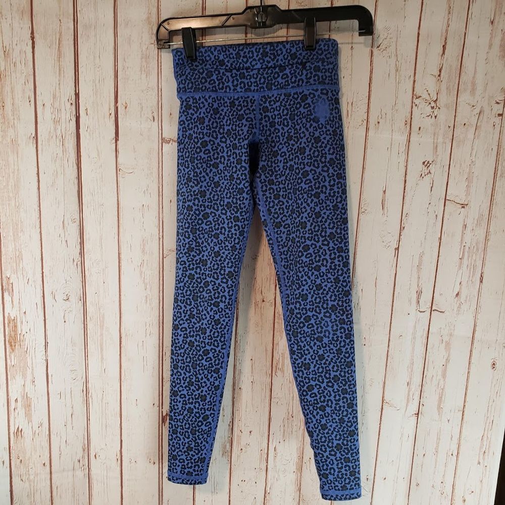 Nancy Rose Blue Leopard Print Athletic Leggings